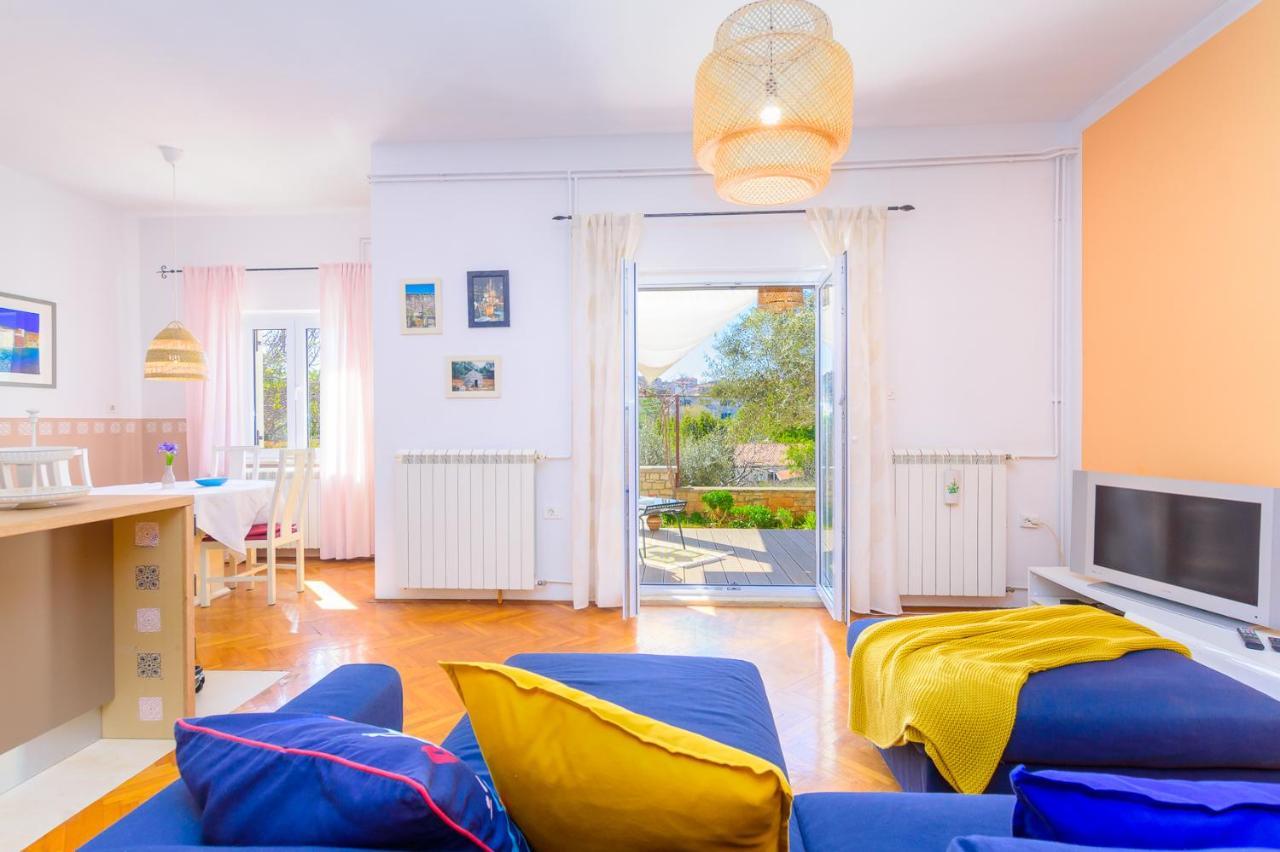 Apartment Macan, Beautiful Green Oasis بولا المظهر الخارجي الصورة