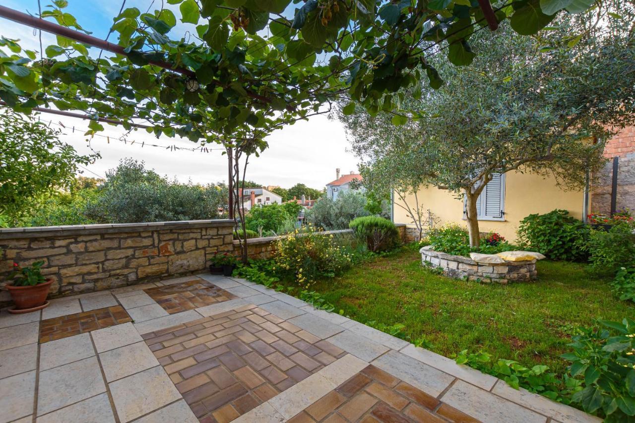 Apartment Macan, Beautiful Green Oasis بولا المظهر الخارجي الصورة