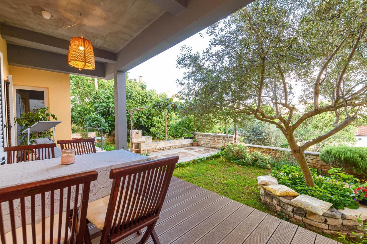 Apartment Macan, Beautiful Green Oasis بولا المظهر الخارجي الصورة